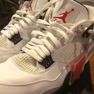 Air Jordan 4 Retro OG